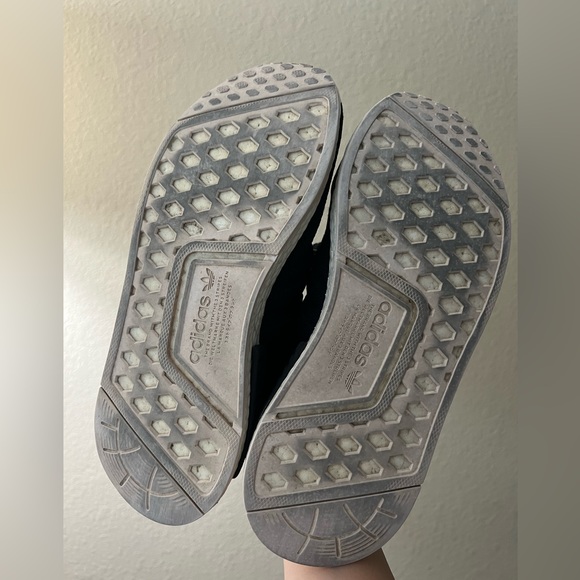 Adidas NMD R1 - Picture 10 of 10